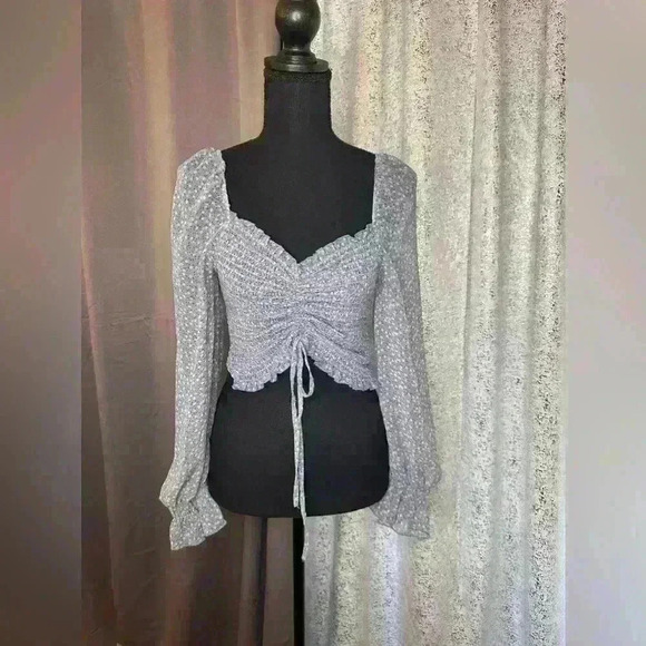 Tops - NWT Blue floral chiffon peasant blouse